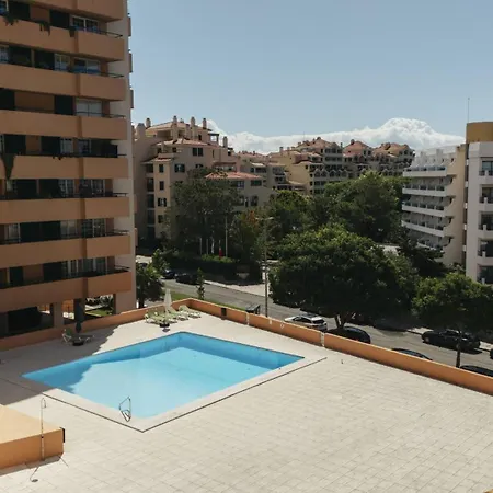 Golden Horizon By Clama Retreats Apartman *